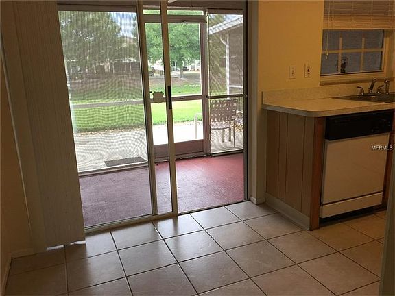 5th image of 325 Kensington Lake Cir