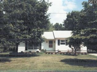 2091 Waycross Ave, Akron, OH 44320