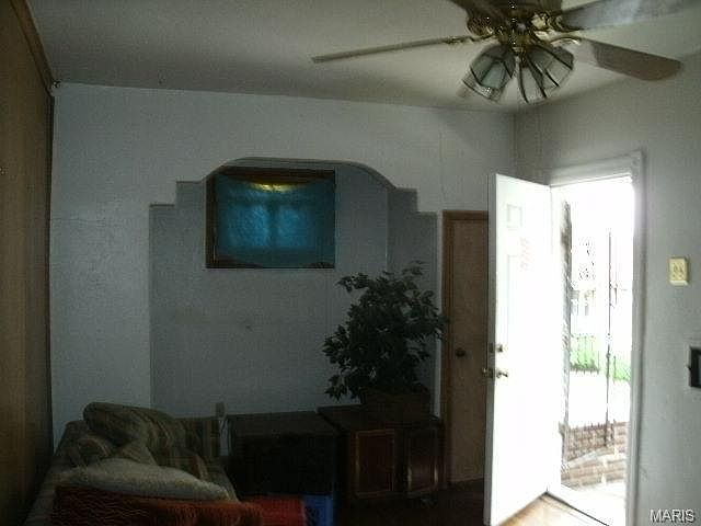 2nd image of 5655 Hiller Pl