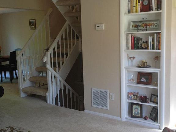 4th image of 3620 Woodhaven Ct