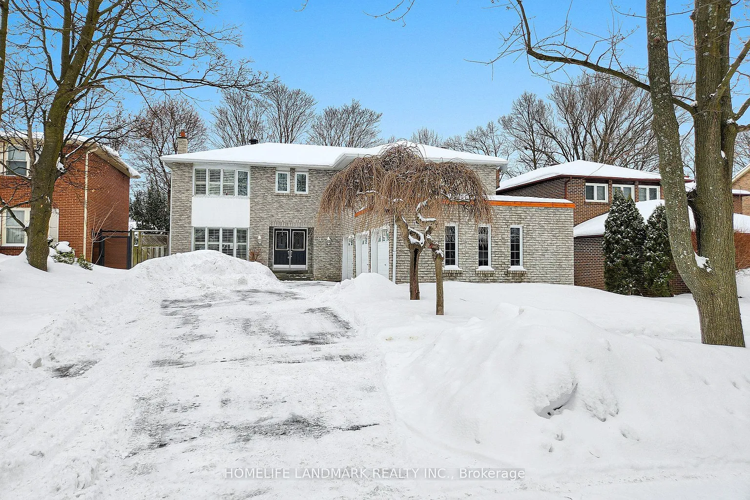 51 Emeline Cres photo 1