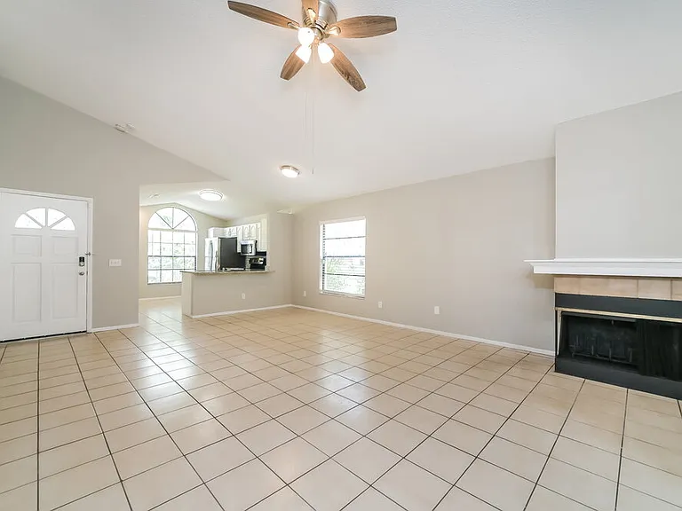 1422 Julip Dr — Photo 6