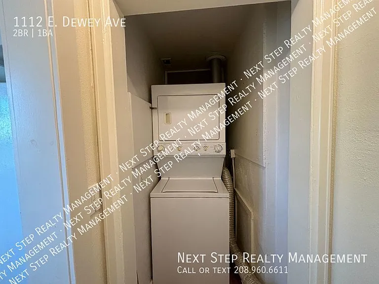 1112 E Dewey Ave — Photo 6