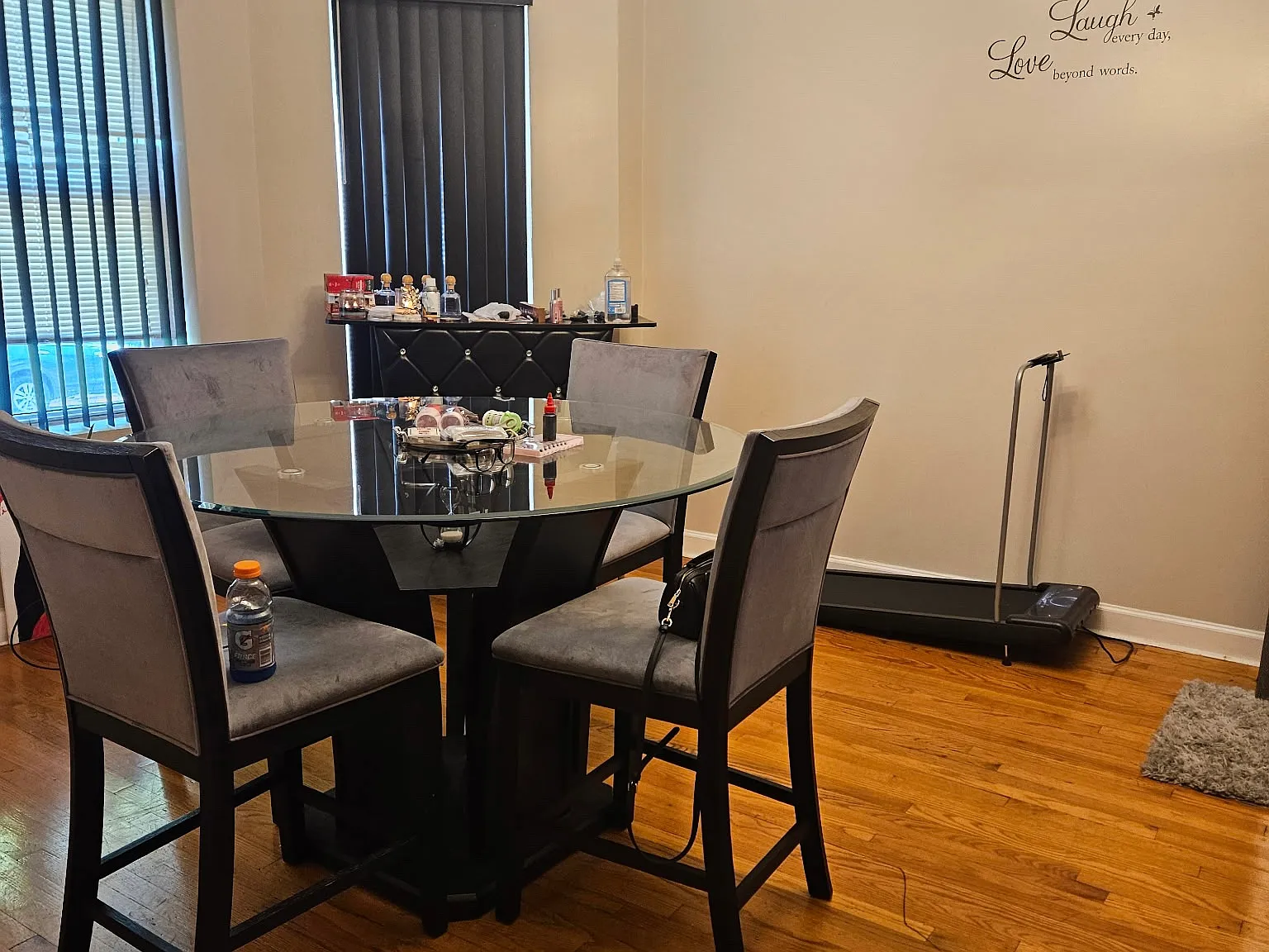 3 bed, $1,850 — Photo 3