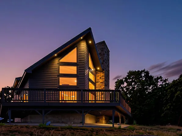 2217 Hidden Ridge Rd, Stigler, OK 74462