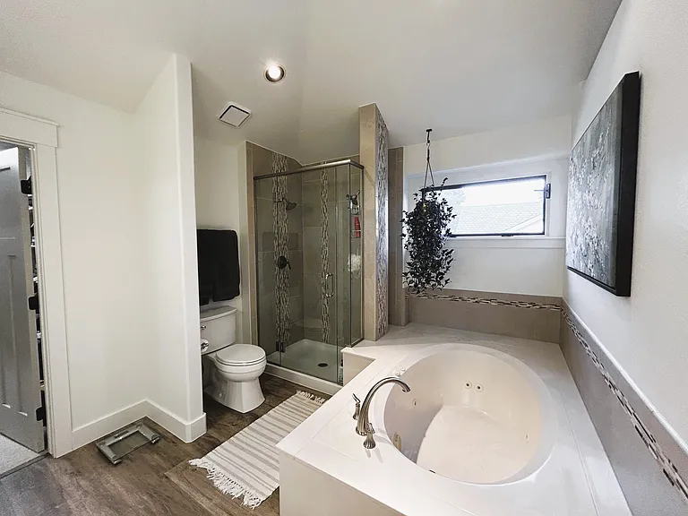 1035 Ashford Ct — Photo 20