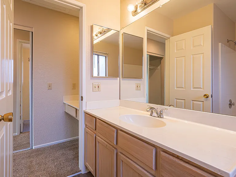 450 Tava Ln — Photo 25