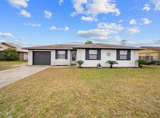307 Geralo Ln, Lynn Haven, FL 32444