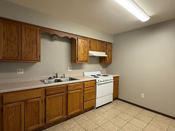 4th image of 3915 N 70th Cir #14