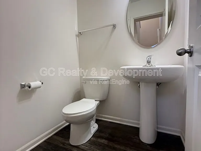2372 Upland Rd — Photo 11