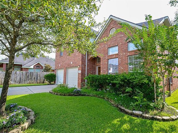 2nd image of 603 Ashley Cove Ct