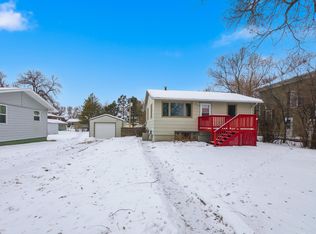 704 S Harrison St, Aberdeen, SD 57401
