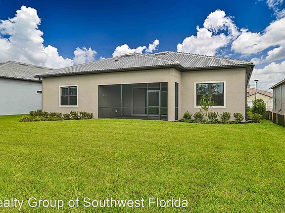 3rd image of 19348 Aqua Shore Dr