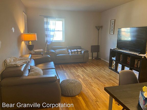 2nd image of 626 S Allen Ave #9165268