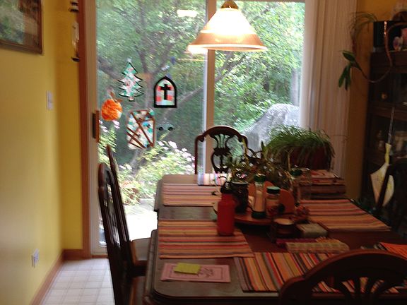 3rd image of 1473 E Baronet Ln
