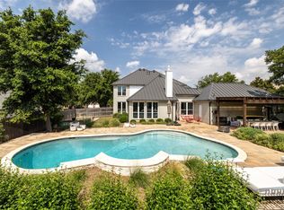 1009 S Hollow Dr, Southlake, TX 76092