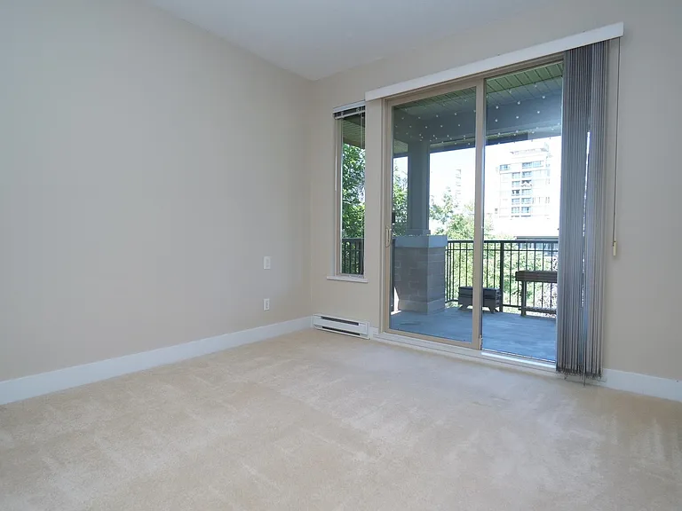 2388 Western Pkwy #411 — Photo 7