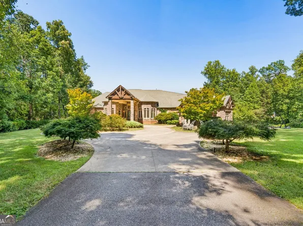 55 Cook Ln, Stockbridge, GA 30281
