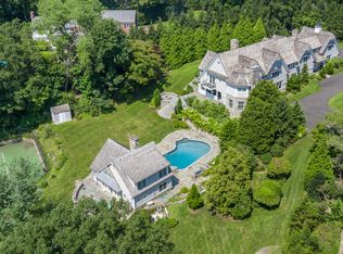 136 Parsonage Rd, Greenwich, CT 06830