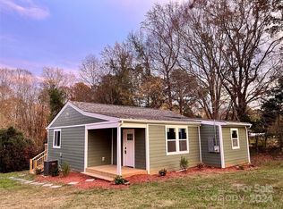 5318 Green Rd, Stanley, NC 28164