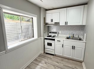 8009 Silver Fox Dr #Basement, Glen Burnie, MD 21061
