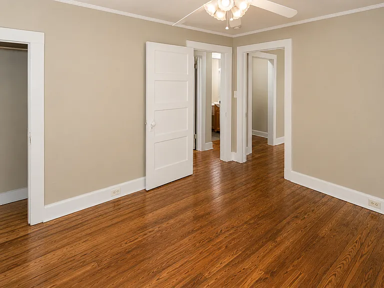 312 N Jefferson St NE #B — Photo 7