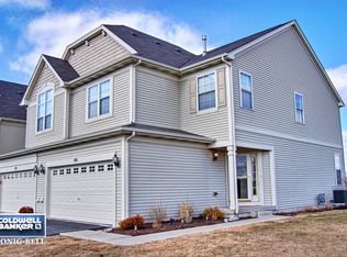 740 Amherst Dr, Sycamore, IL 60178