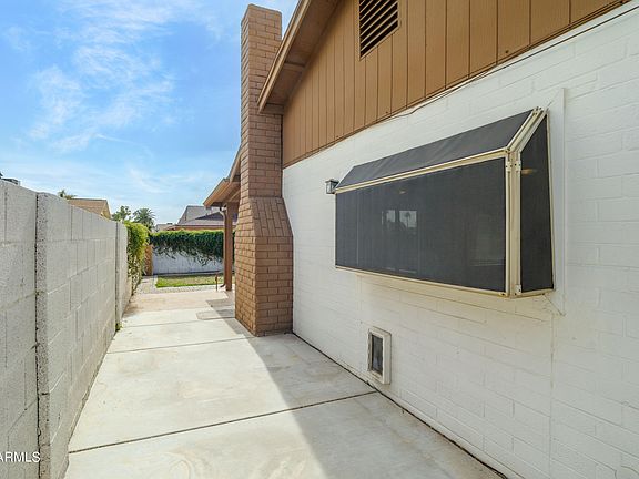 5th image of 5025 W DESERT COVE Avenue