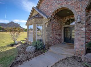 7902 Cardinal Ridge Dr, Edmond, OK 73034