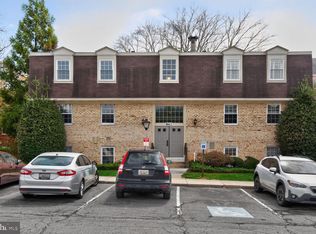 862 College Pkwy APT 202, Rockville, MD