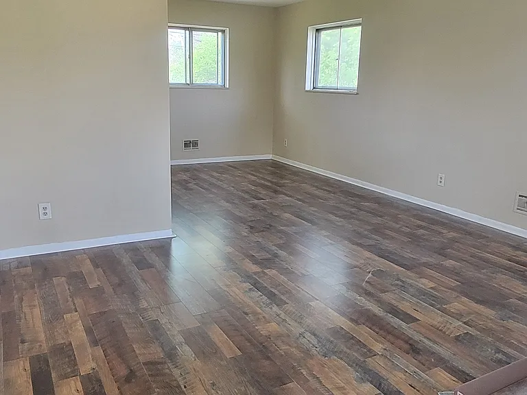 3344 Roswell Dr — Photo 4