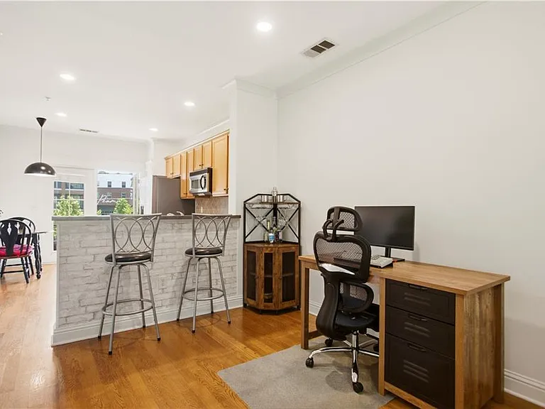 655 Mead St SE #11 — Photo 6
