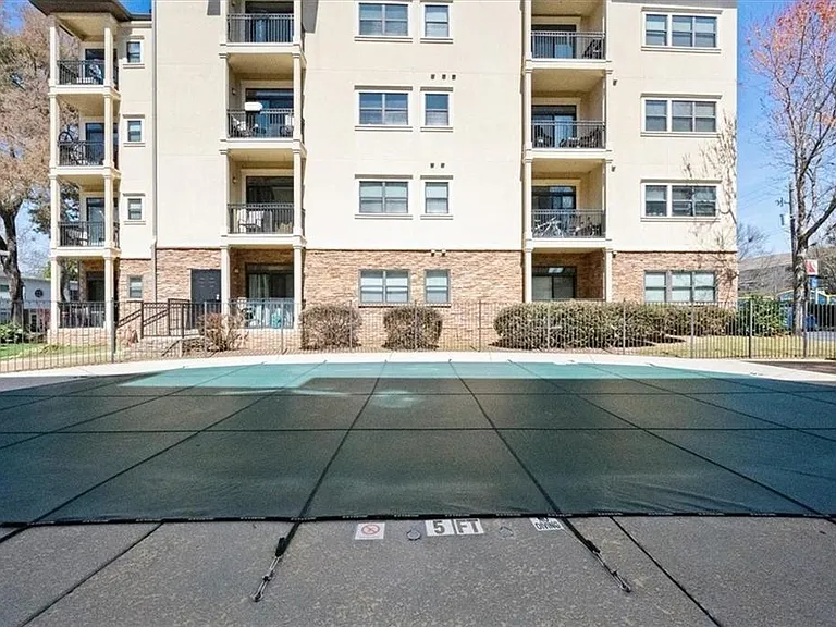 2230 Cheshire Bridge Rd NE #504 — Photo 30