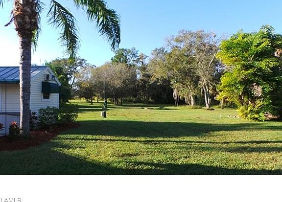 4th image of 3045 W Riverbend Resort Blvd