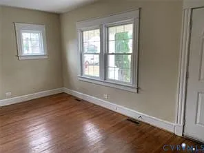 3 bed, 1.0 bath, 1067 sqft, $1,795 — Photo 2