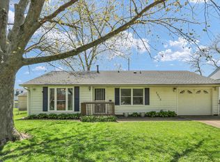 1515 Lincolnwood Dr, Urbana, IL