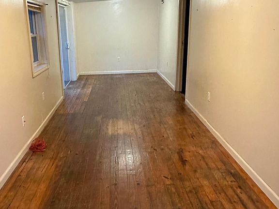 5th image of 8943 Fayetteville Rd