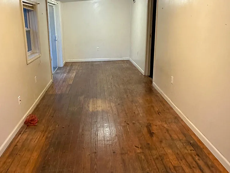 8943 Fayetteville Rd — Photo 5