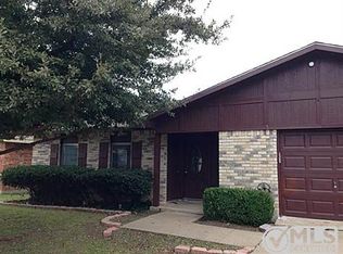 7313 Bristlecone Ct, Fort Worth, TX 76137