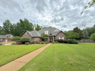 171 Poplar Springs Dr, Tupelo, MS 38804
