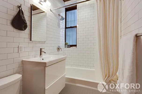 Rented by Oxford Property Group | media 21