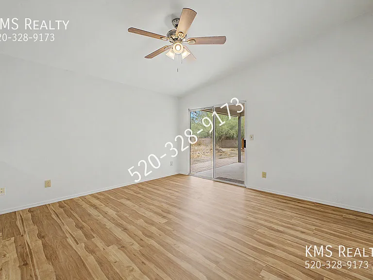 3292 W Kristina Ln — Photo 6
