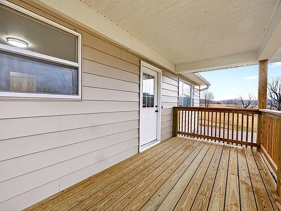 4th image of 7744 State Highway 43