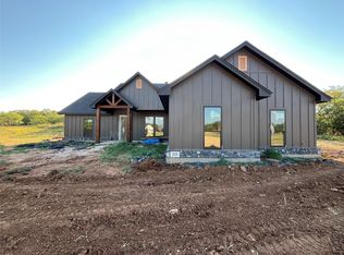 225 Jimmy Ln, Millsap, TX 76066