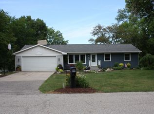2619 Wabash Dr NE, Grand Rapids, MI