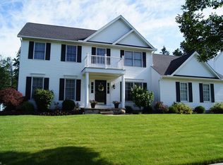 2785 Rising Meadow Rd, Akron, OH 44333