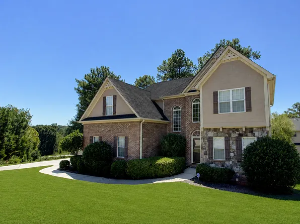 5977 Rosie Ln SE, Mableton, GA 30126