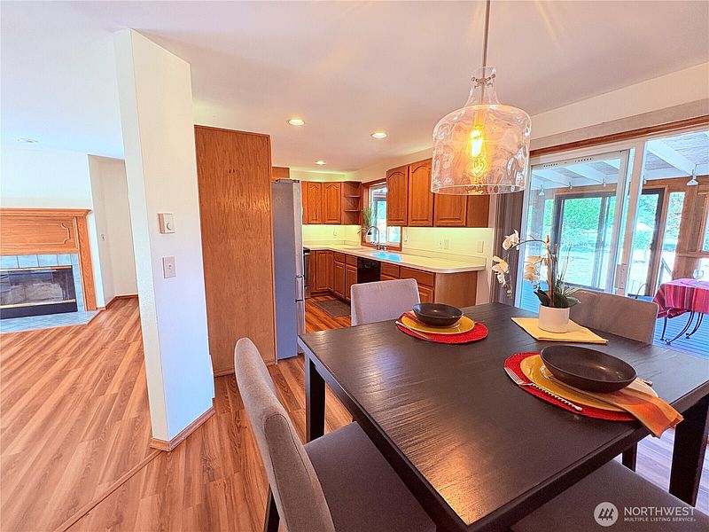 5th image of 41 Livengood Lane
