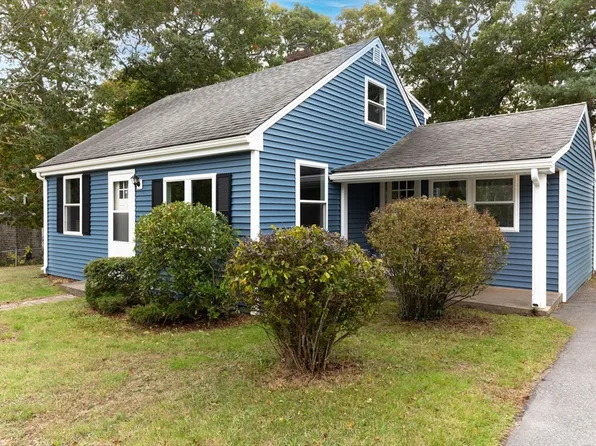 23 Alderberry Rd, Bourne, MA 02532