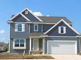 686 Buteo Dr, East Lansing, MI 48823